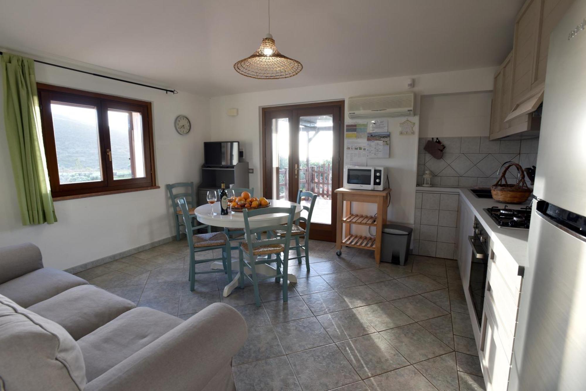 Casa Nel Vigneto Con Vista Mare Διαμέρισμα Magomadas Εξωτερικό φωτογραφία